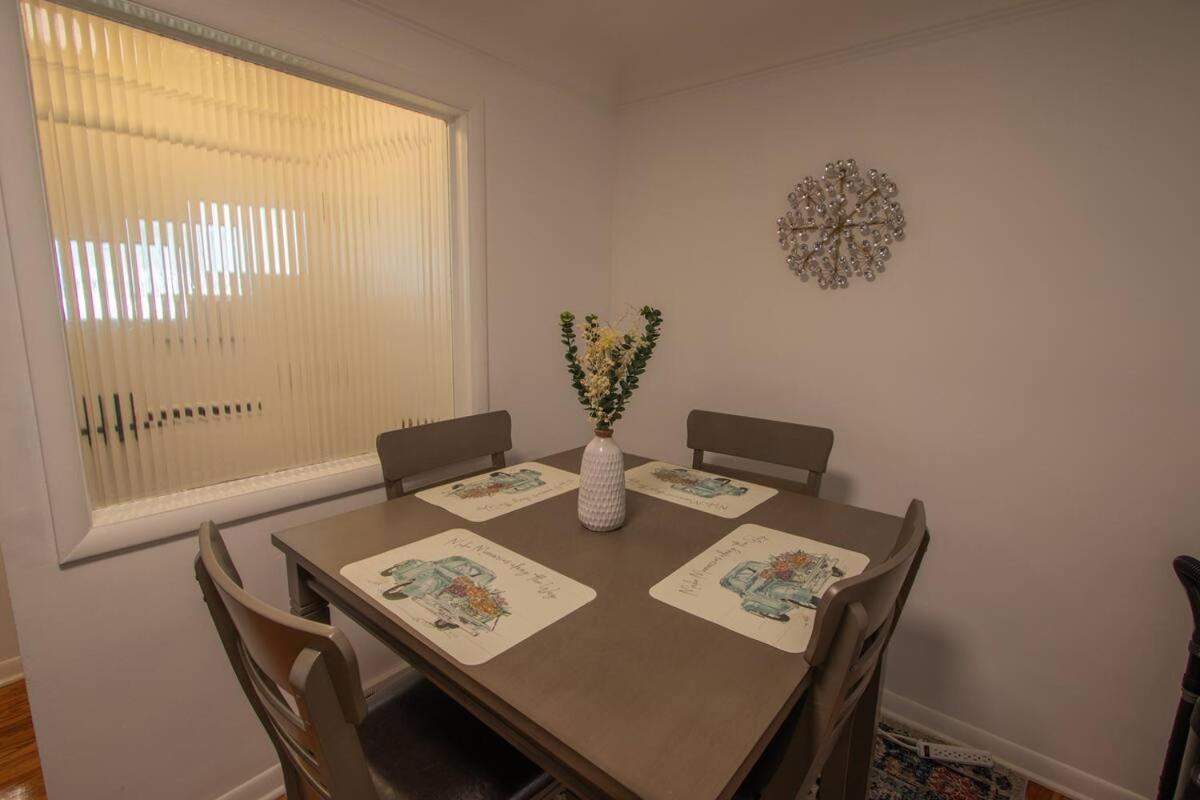 קליבלנד Gorgeous 3 Bed Room Home מראה חיצוני תמונה